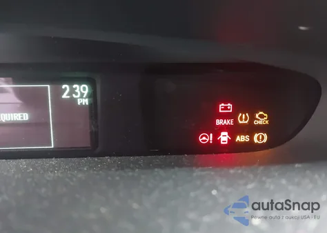 2015 Toyota Prius Four z USA, uszkodzony, nr VIN JTDKN3DU2F0453358